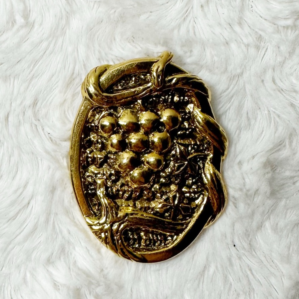 Frank Meisler Isreal Grapes Gold Tone Brooch Pendant